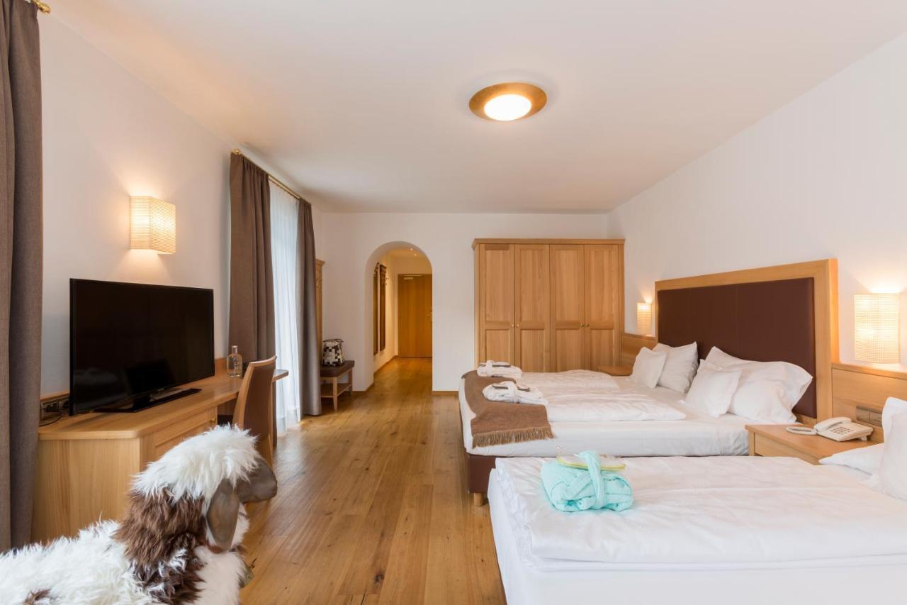 Family Hotel Posta Santa Cristina Val Gardena Esterno foto