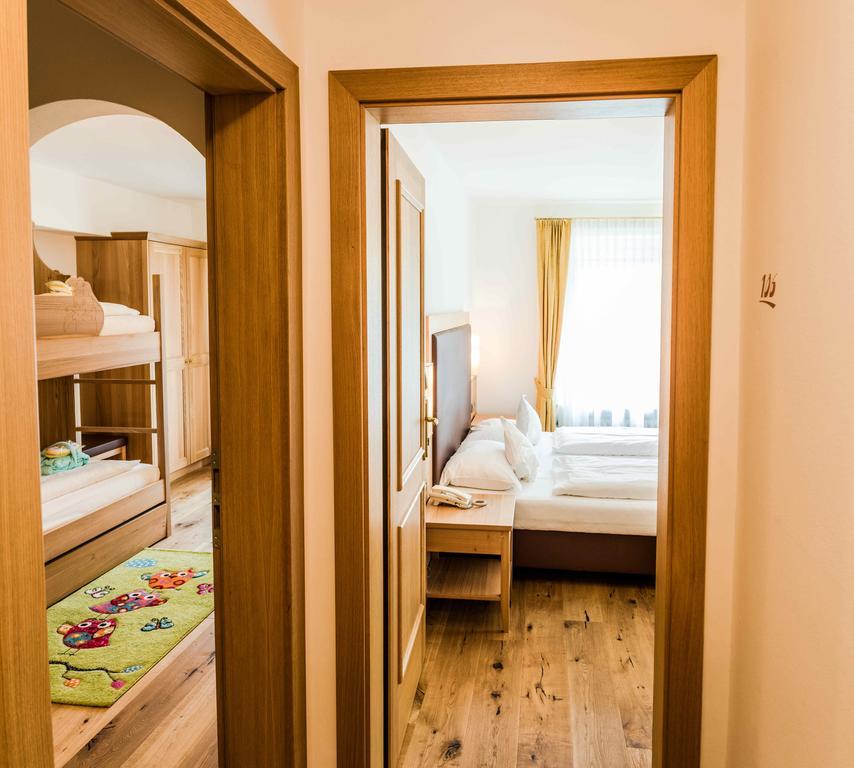 Family Hotel Posta Santa Cristina Val Gardena Esterno foto